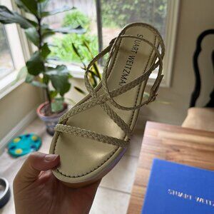 Stuart Weitzman Wovette Wedge Light Gold/Sand 8 M